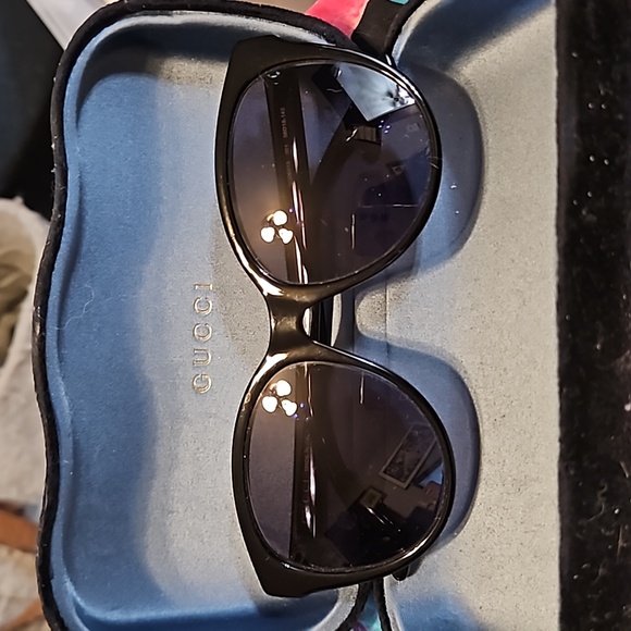 Authentic GUCCI GG0631S SUNGLASSES - Picture 11 of 16